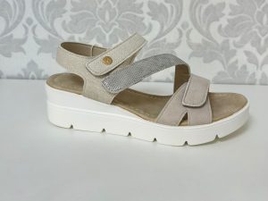 ARMONY Sandalia Confort Beige