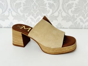MOLONAS Sandalia Tacón Beige