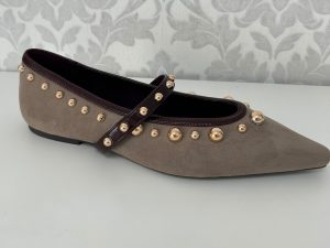 ISTERIA Bailarina Taupe Tachas